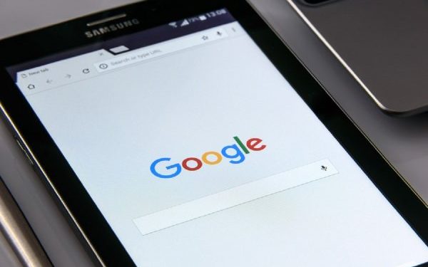 Личная информация 52 млн пользователей Google попала в общий доступ