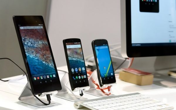 Спрос в России на смартфоны с большим экраном вырос в десять раз