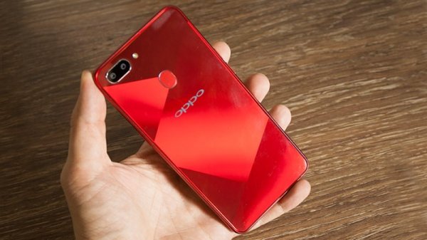 Улучшенный процессор и емкий аккумулятор: OPPO представит смартфон A5s